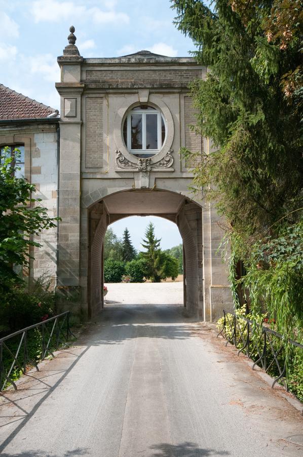 La Janenquelle Bed & Breakfast Sarry  Exterior foto