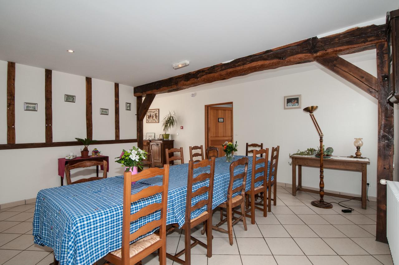La Janenquelle Bed & Breakfast Sarry  Exterior foto