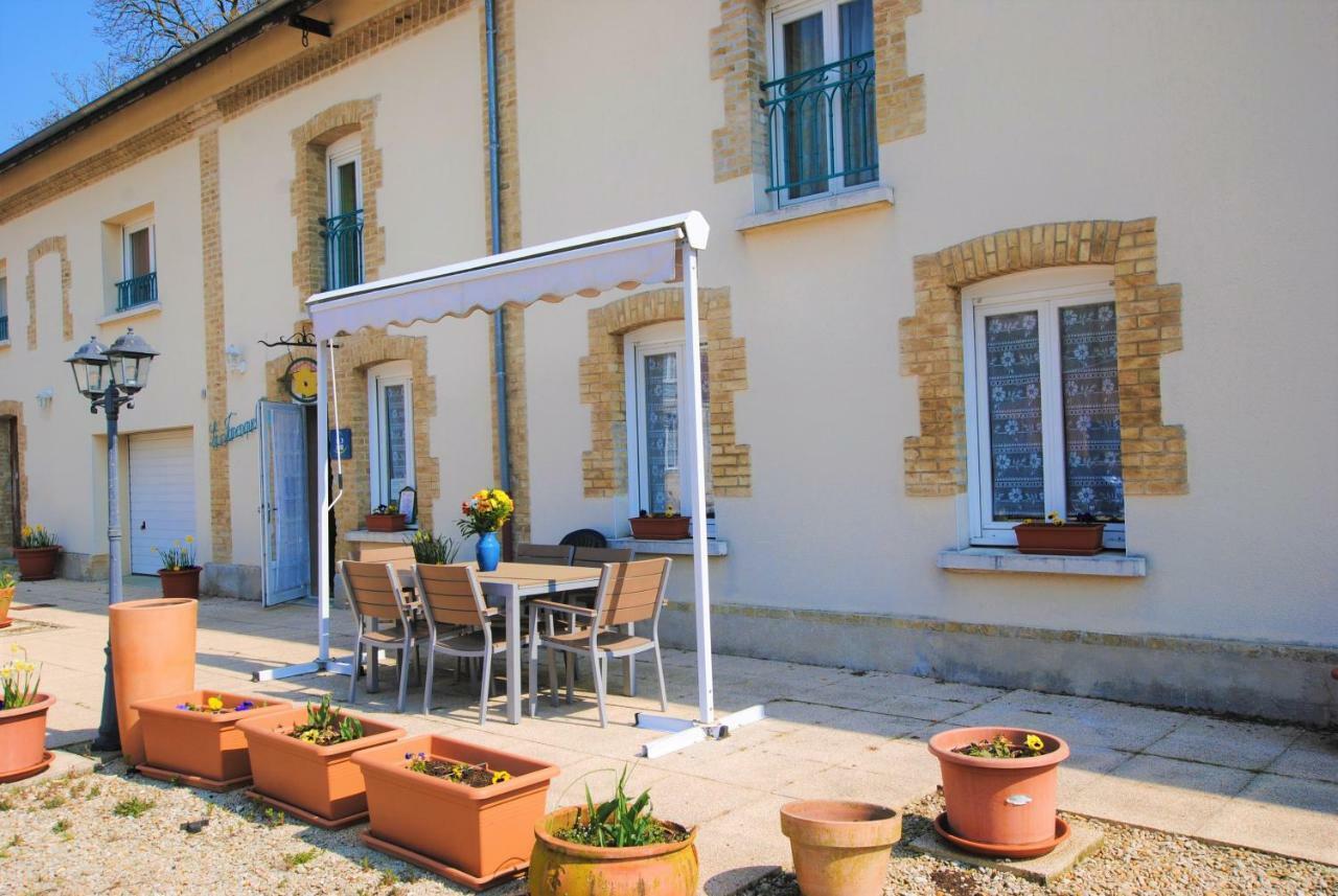 La Janenquelle Bed & Breakfast Sarry  Exterior foto